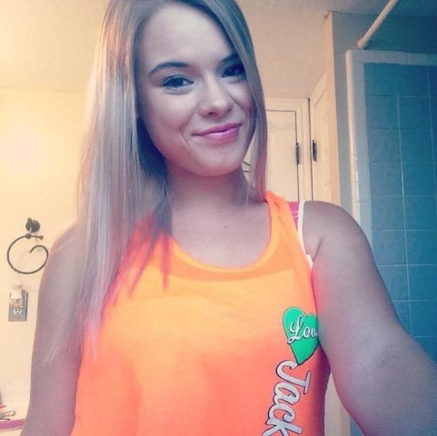 Bodacious Blonde Bombshell — Curvy Submissive (25) - 1