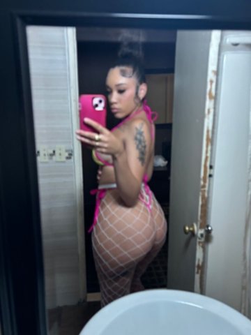 San Francisco Upscale Female Escort — Real Pics, Outcalls, Car Dates - 1