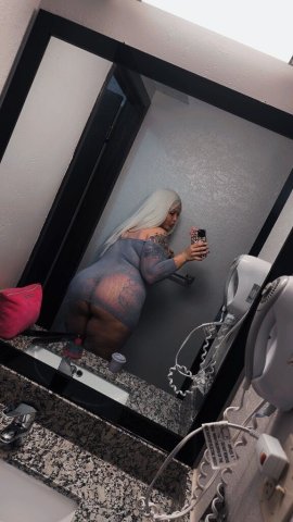 Kimberly — Female Escort in Des Moines, Iowa (Fetish Friendly Squirting) - 1
