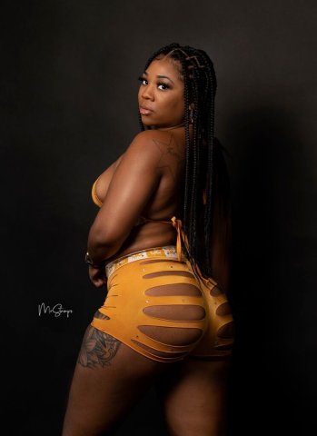 Panama City Companion — Ebony Escort With Verified Pics (No Explicit Chat) - 1