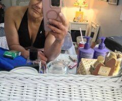 Buffalo GFE & Roleplay with Fetishes, Plus Cleaning & Massage - Image 2