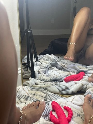 Birmingham Petite Female Escort — Submissive Touch, Incall - 1