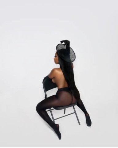 Jazzy — 21, Petite Slim Chocolate Escort (Incalls & Outcalls) - 1