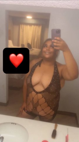 Oakland/East Bay CA Female Escort — Outcall + Facetime Shows - 1