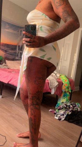Raleigh-Durham Female Escort — 60qv service - 1
