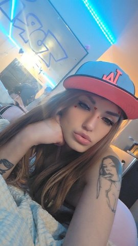Sophia Rose — Incall GFE-style Sessions in Orange County (Text Booking) - 1