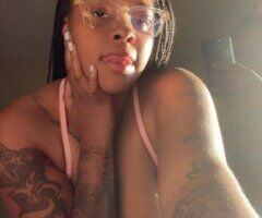 New in Savannah: Calls With a Queen (Short-Visit)  - 22 - Image 3