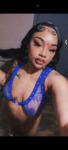 Youngstown Female Escort — 24 - 1