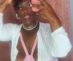 Kansas City Incall Adult Fun & Couple Party Experience - Image 4