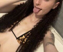 Los Angeles escorts - PRETTY YOUNG SNOW — FT Shows, Content, Incalls & Outcalls (Los Angeles)