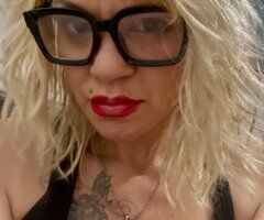 Private Incall Beauty Escort with Private Parking - Image 3