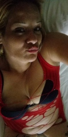Okaloosa Florida Incall Female Escort — “Super Wet Wet” Session - 1