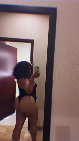 Houston Escort — 24, FaceTime & Content - 1
