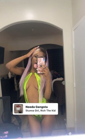 Petie Treat Perrsuasionnn Playhouse — Jacksonville FL Footjobs, Domination & Throat Goat - 1