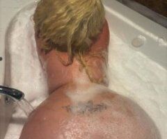 Martinsburg escorts - Martinsburg WV Thick Tatted Stripper — In-Call & Car Sessions