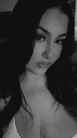 Meli — Latina/Persian Queen (Outcalls, Carplay Only) - 1