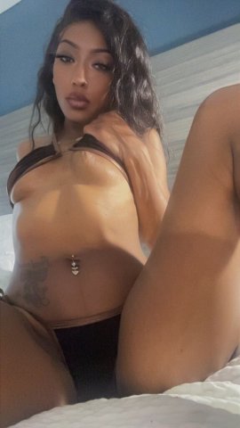 ITS SWEETIE — Friendly Escort Bombshell - 1
