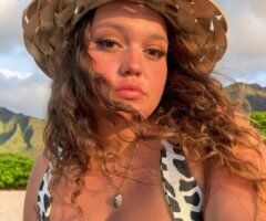Amelia — Honolulu, Hawaii Student Escort (Video Verification) - Image 6