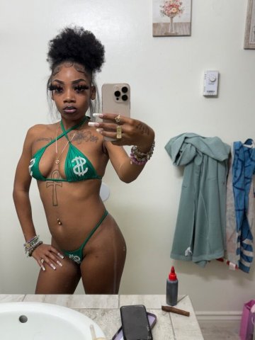 Treasure — Sacramento Female Escort (Incall/Outcall) with play specials - 1