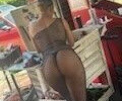 Kansas City escorts - Lexi — Petite Female Escort in Kansas City (Real & Legit)