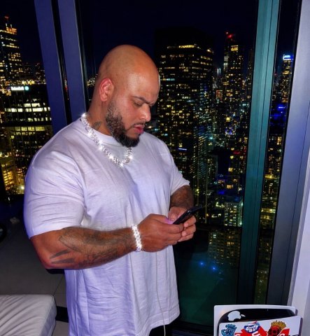 Straight Male Available NOW - 1