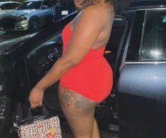 Augusta GA Mature Female Escort for Discreet Soft Curvy Dates - Image 3