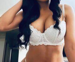 Minneapolis St. Paul 5ft Busty Princess Escort (English/Spanish) - Image 2