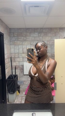 Lawton Chocolate Girl — Double D & Throat Service (In/Out-Call) - 1