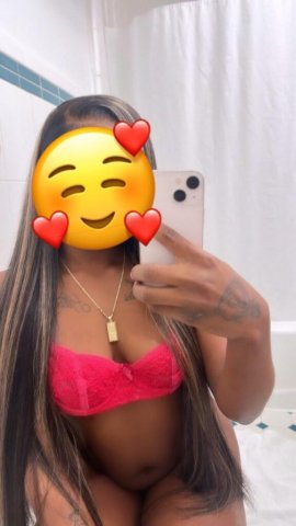 Fresno Female Escort — brown-skin outcalls, petite and professional - 1