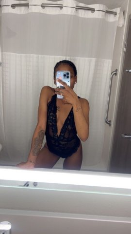Cleveland Petite Outcall Escort — Video Verification - 1