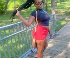 Houston escorts - Houston Female Escort — live FaceTime porn watch + body/feet massage