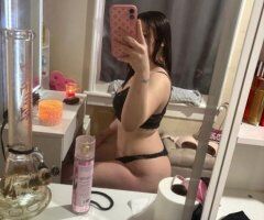 Petiete Bombshell — Eureka Private Dances & Overnights - Image 2