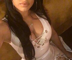 Latina Escort in Palm Springs for Discreet In-Call & Outcall - Image 3