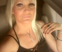 Palm Springs High-End Companion — Blue-Eyed Elegant Escort - Image 6
