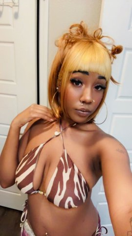 Latina Escort (Disponible) — Sexo y BBJ - 1