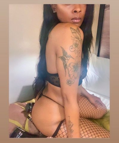 Monae — Female Escort Outcalls in Concord, CA (Fetish-Friendly, Foot Focus, Toys/Shows) - 1