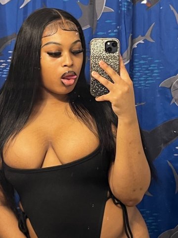Treasure’s Explicit Fun Time with a Caramel Escort in NYC - 1