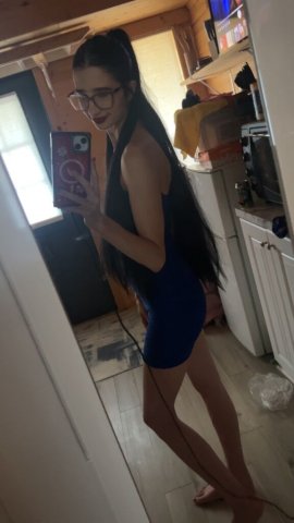 Spicy 25-year-old mom — fun time - 1