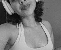 Tucson Female Escort — Gentle Greek, No Kissing - Image 5