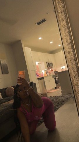 Palmetto/Ellenton Area Incall — Mixedbreed Female Escort (Birthday Week)  - 1