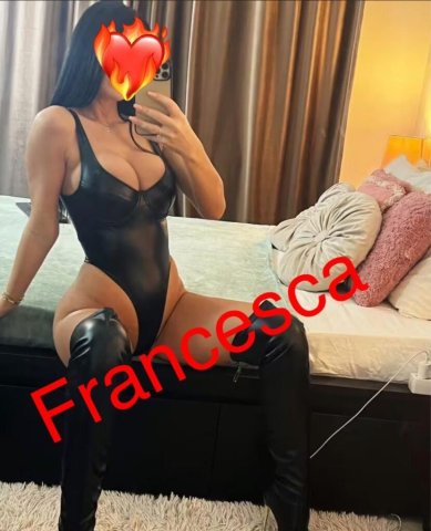 Milwaukee Massage Escort — Real Photos Full Body & Body-to-Body - 1
