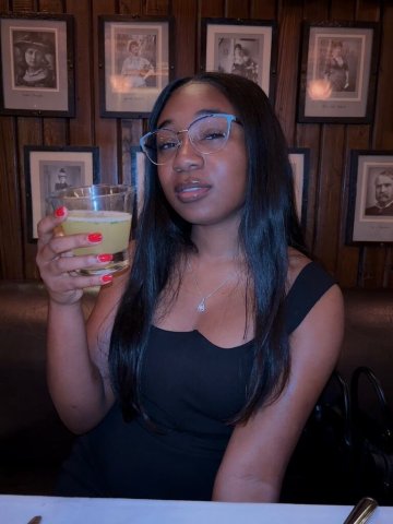 Springfield Female Escort — Downtown Incall, Outcall & Drive Me Options (No Deposit) - 1