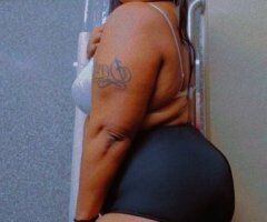 Butterfly — Oklahoma City Female Escort with friend (Sunshine 2 species) - Image 10