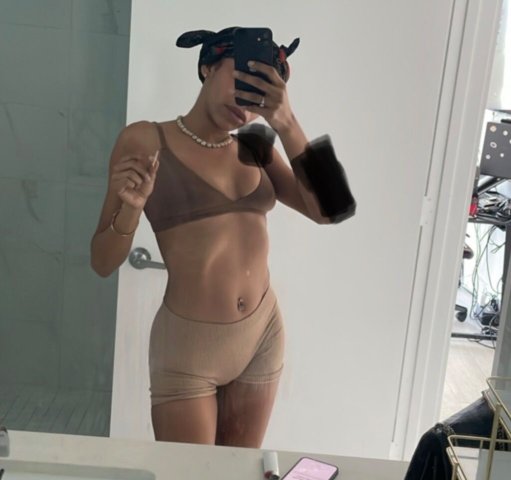 West Palm Beach Outcall Female Escort — massage, toys & strap-on - 1