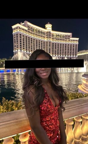 Angel (21) — Livonia Area Female Escort (HHR Dates) - 1