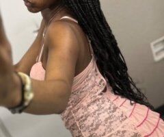 Pretty & Discreet Adult Encounters in Fresno - Image 4