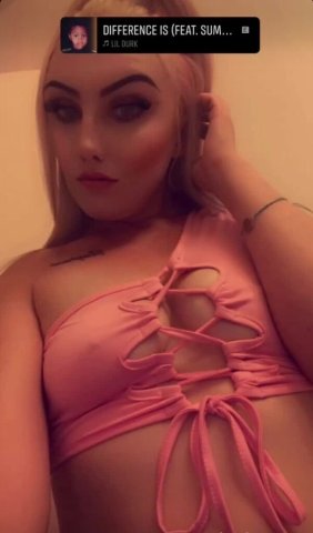 Fresno Female Escort — Outcalls & Cardate Only - 1