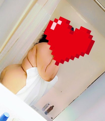 Louisville KY Female Escort — Text for Body-Rub & Top Role - 1