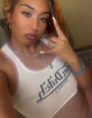 Incall Downtown Newark + CarPlay only (tonight) - 1