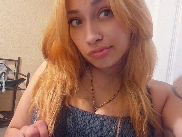 Baton Rouge Female Escort — Incall across from Franks Restaurant - 1